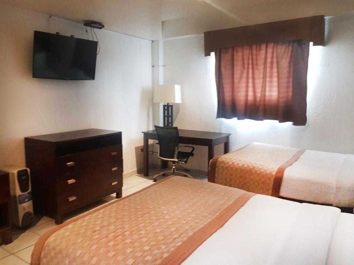 Don Quijote Hotel Mexicali